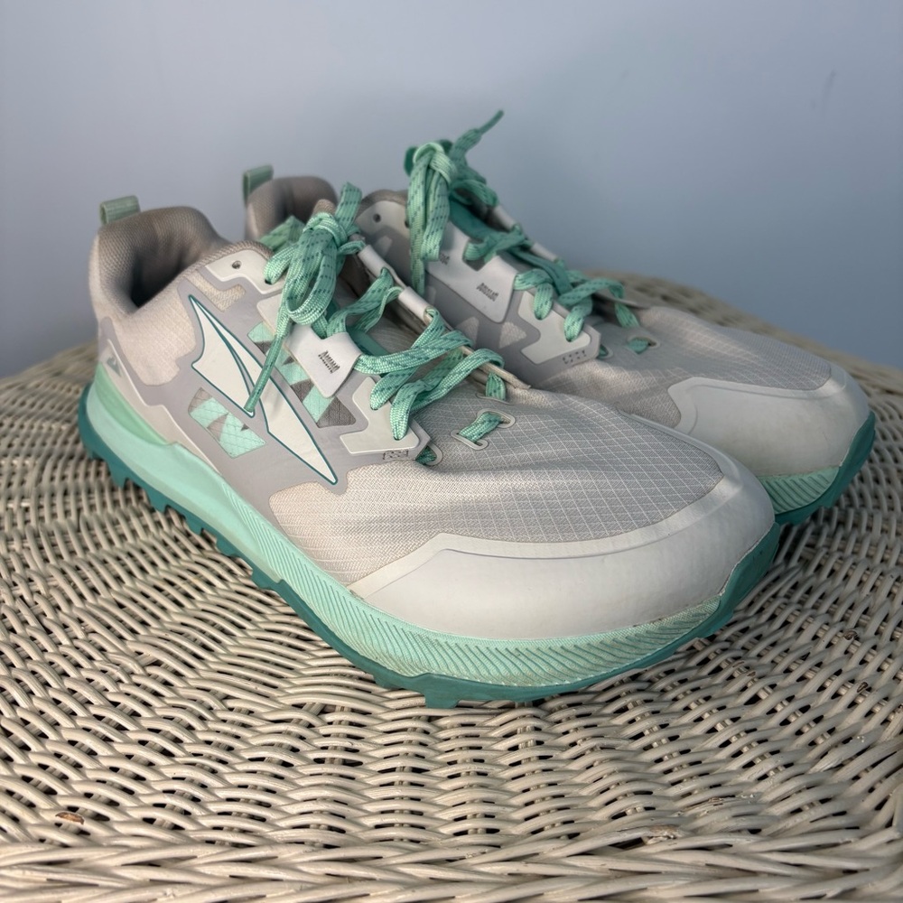 Altra Women's Athletic Shoes - Mint and White - Picture 2 of 6